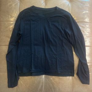 Lululemon Perforated Long Sleeve 4
